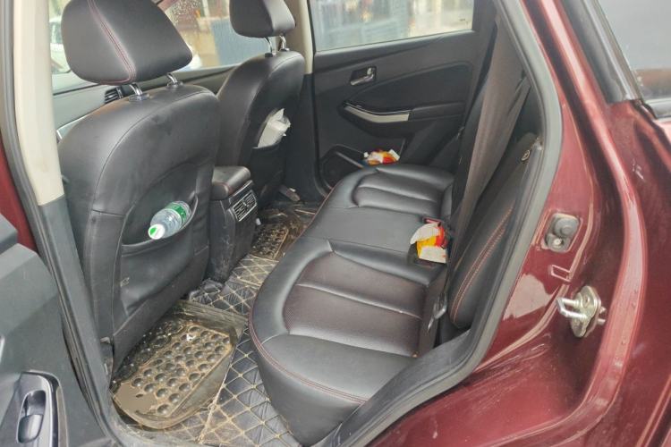 Used Venucia T70 2018 2.0L CVT Smart Enjoyment Version Left Rear Seat