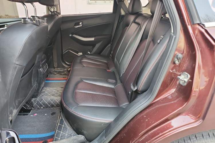 Used Venucia T70 2018 2.0L CVT Smart Enjoyment Version Left Rear Seat