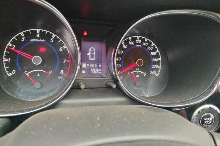 Used Venucia T70 2018 2.0L CVT Smart Enjoyment Version Odometer Close Up