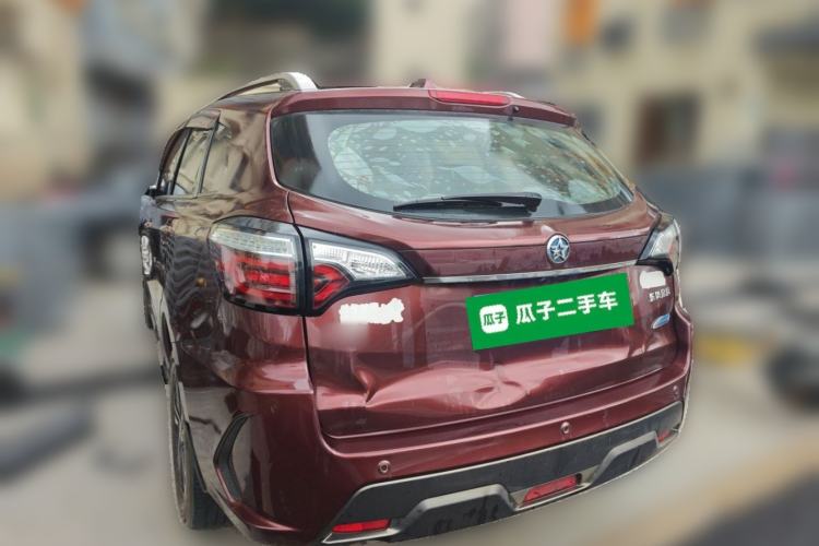 Used Venucia T70 2018 2.0L CVT Smart Enjoyment Version Rear Left 45 Deg