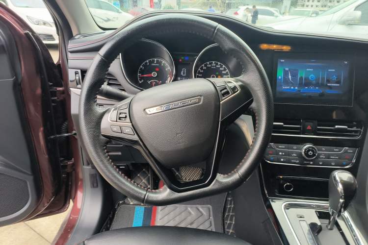 Used Venucia T70 2018 2.0L CVT Smart Enjoyment Version Steering Wheel