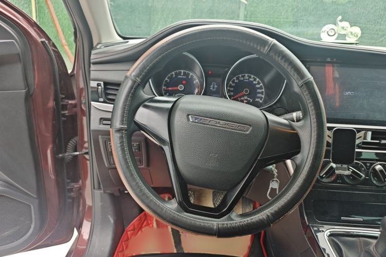 Used Venucia T70 2018 1.6L Manual Enjoyment Edition Steering Wheel