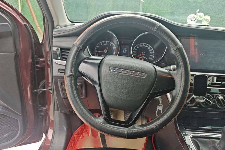 Used Venucia T70 2018 1.6L Manual Enjoyment Edition Steering Wheel
