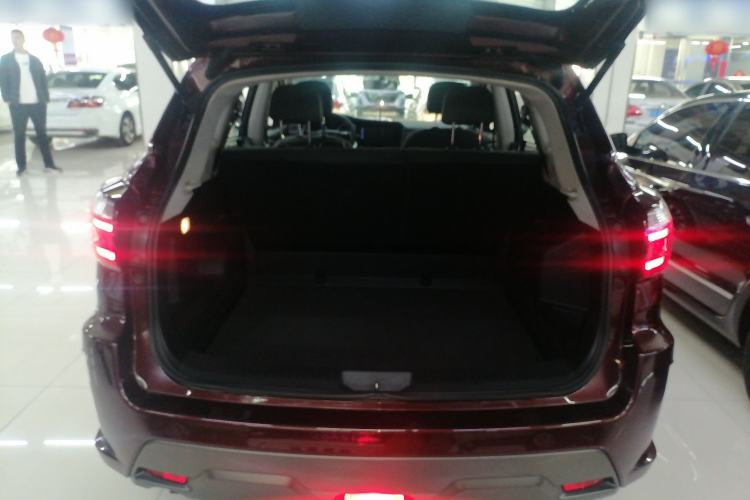 Used Venucia T70 2018 1.6L Manual Enjoyment Edition Trunk