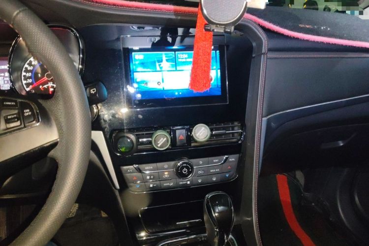 Used Venucia T70 2018 2.0L CVT Smart Enjoyment Version Audio And AC Panel