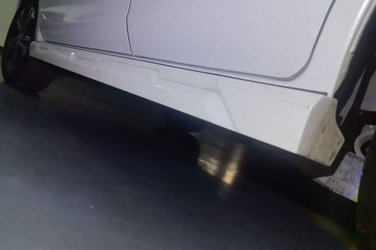Used Venucia T70 2018 2.0L CVT Smart Enjoyment Version Chassis Rear Left