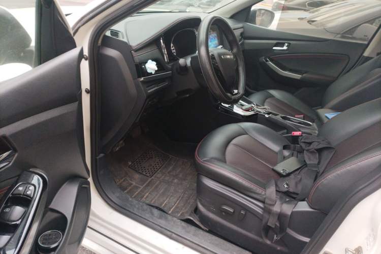 Used Venucia T70 2018 2.0L CVT Smart Enjoyment Version Driver Seat