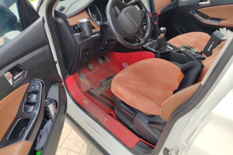 Used Venucia T70 2018 1.4T Manual RuiXiang Sport Edition Driver Seat