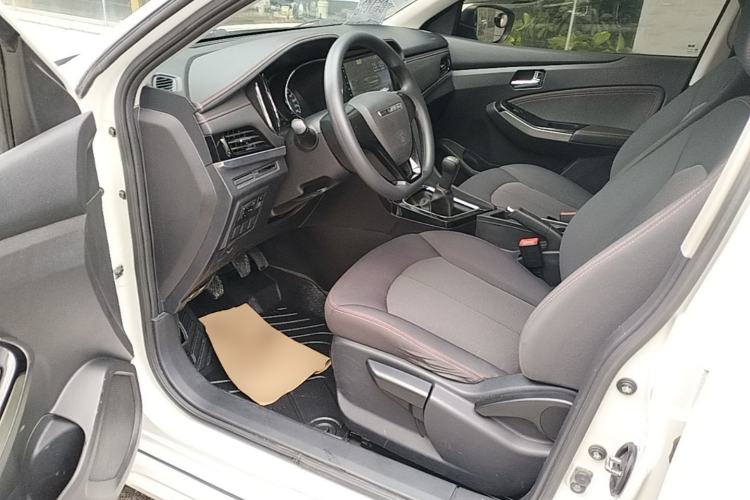 Used Venucia T70 2018 1.6L Manual Enjoyment Edition Driver Seat