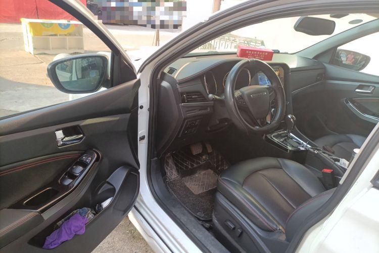 Used Venucia T70 2018 2.0L CVT Smart Enjoyment Version Driver Seat