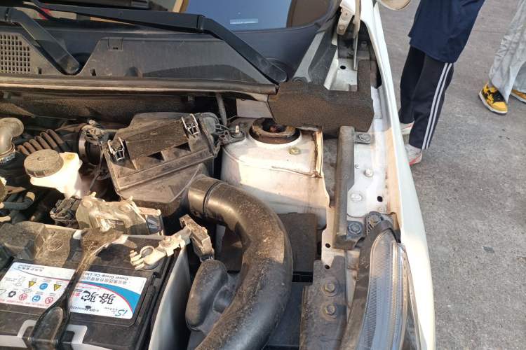 Used Venucia T70 2018 2.0L CVT Smart Enjoyment Version Engine Bay Left
