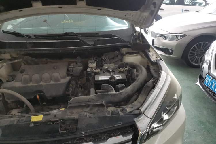 Used Venucia T70 2018 2.0L CVT Smart Enjoyment Version Engine Bay Left