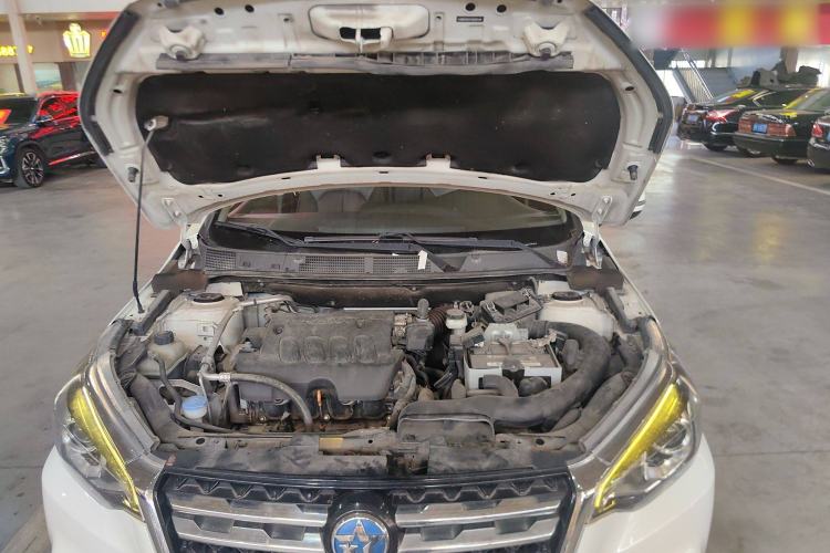 Used Venucia T70 2018 2.0L CVT Smart Enjoyment Version Engine Bay