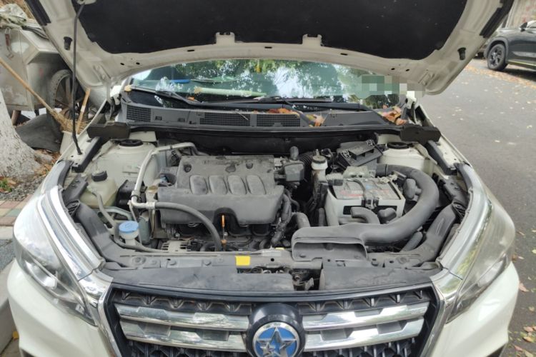 Used Venucia T70 2018 2.0L CVT Smart Enjoyment Version Engine Bay