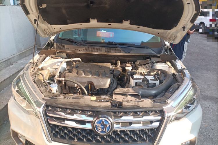 Used Venucia T70 2018 2.0L CVT Smart Enjoyment Version Engine Bay