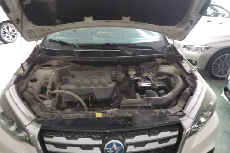 Used Venucia T70 2018 2.0L CVT Smart Enjoyment Version Engine Bay