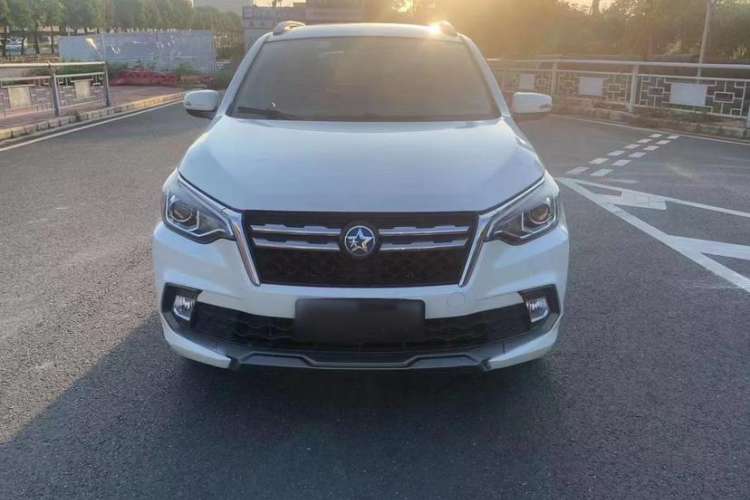 Used Venucia T70 2018 1.6L Manual Enjoyment Edition Exterior 1