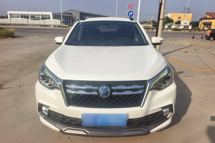 Used Venucia T70 2018 1.6L Manual Enjoyment Edition Exterior 1