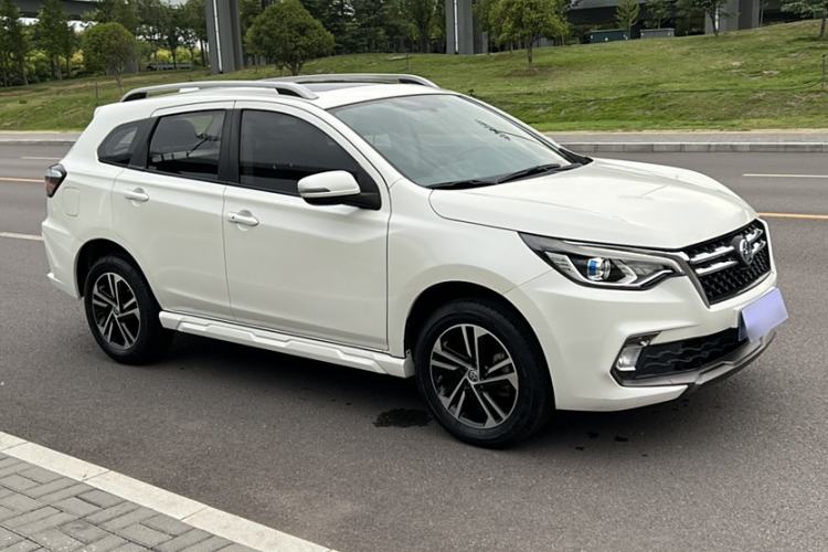 Used Venucia T70 2018 1.4T Manual Enjoyment Edition Exterior 2