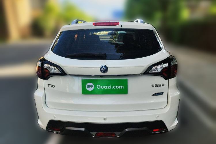 Used Venucia T70 2018 2.0L CVT Smart Enjoyment Version Exterior 4