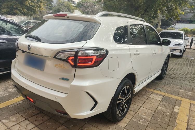 Used Venucia T70 2018 2.0L CVT Smart Enjoyment Version Exterior 5