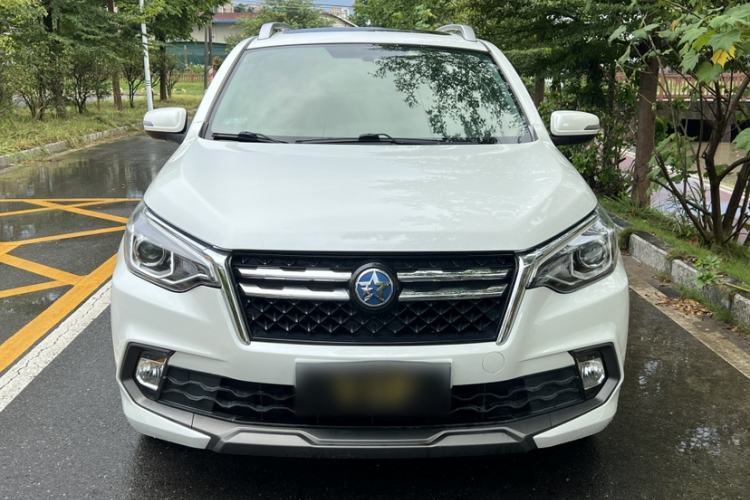 Used Venucia T70 2018 2.0L CVT Smart Enjoyment Version Exterior 6
