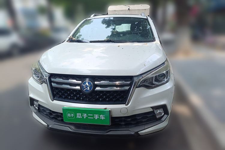 Used Venucia T70 2018 2.0L CVT Smart Enjoyment Version Front