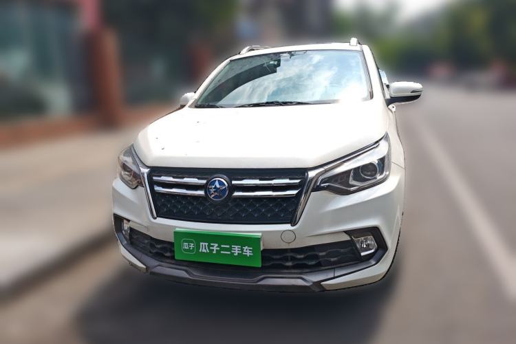 Used Venucia T70 2018 2.0L CVT Smart Enjoyment Version Front