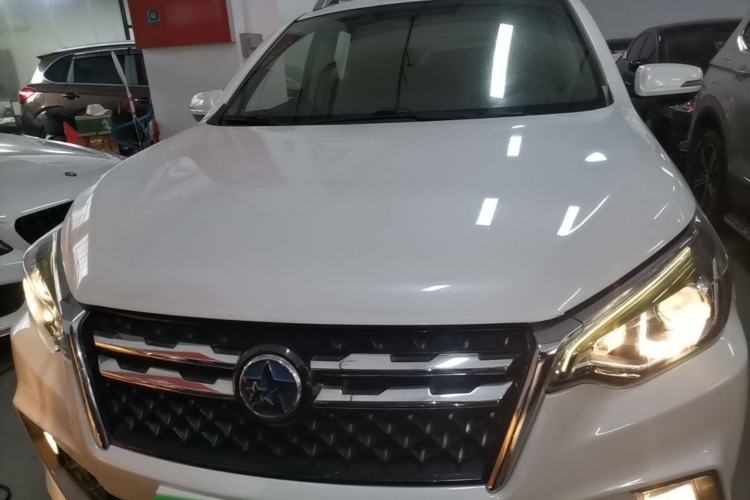 Used Venucia T70 2018 2.0L CVT Smart Enjoyment Version Front