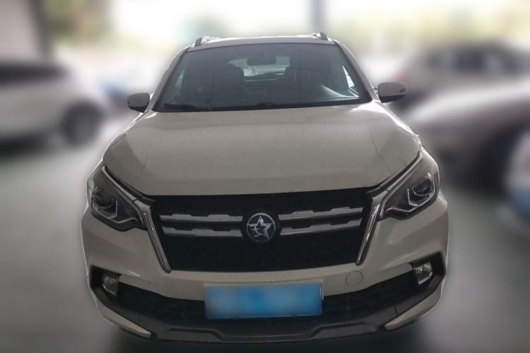 Used Venucia T70 2018 2.0L CVT Smart Enjoyment Version Front