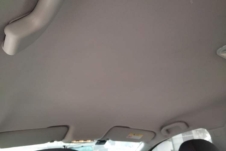 Used Venucia T70 2018 1.6L Manual Enjoyment Edition Headliner