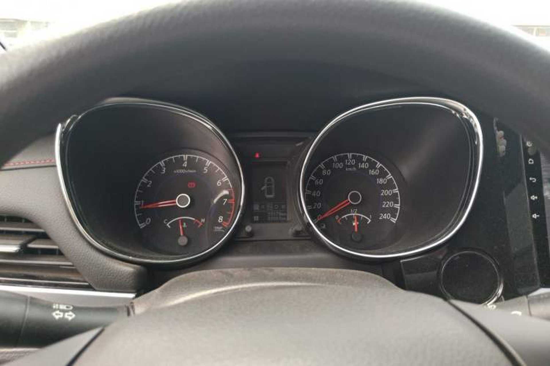 Used Venucia T70 2018 2.0L CVT Smart Edition Instrument Cluster