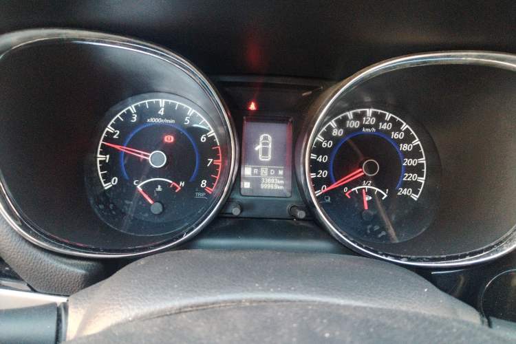 Used Venucia T70 2018 2.0L CVT Smart Edition Instrument Cluster