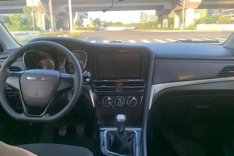 Used Venucia T70 2018 1.6L Manual Enjoyment Edition Interior 1