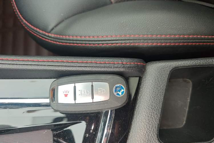 Used Venucia T70 2018 2.0L CVT Smart Enjoyment Version Interior 1
