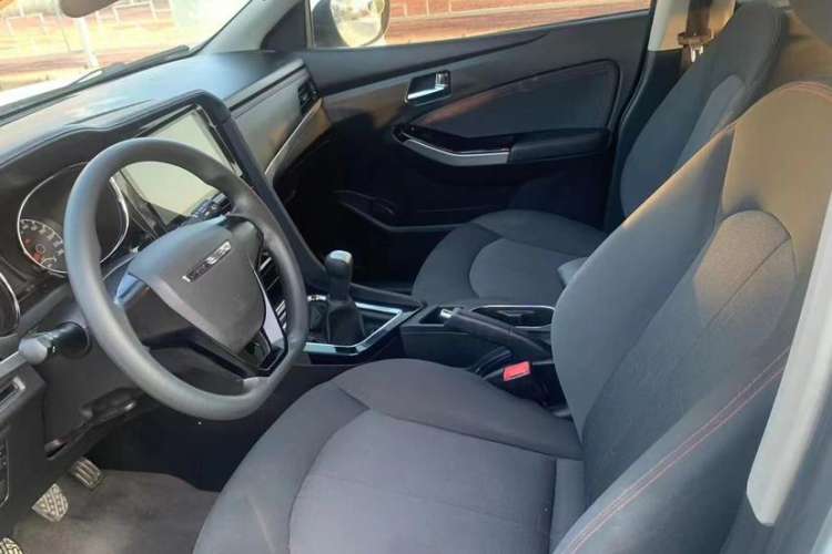 Used Venucia T70 2018 1.6L Manual Enjoyment Edition Interior 2