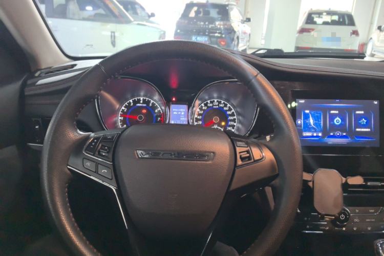 Used Venucia T70 2018 2.0L CVT Smart Enjoyment Version Interior 2