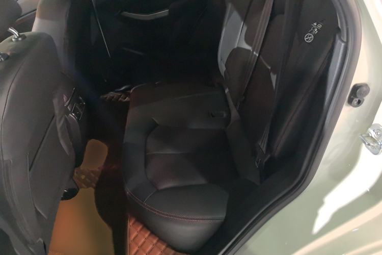 Used Venucia T70 2018 2.0L CVT Smart Enjoyment Version Interior 4