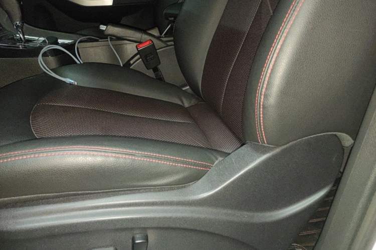 Used Venucia T70 2018 2.0L CVT Smart Enjoyment Version Left Front Seat