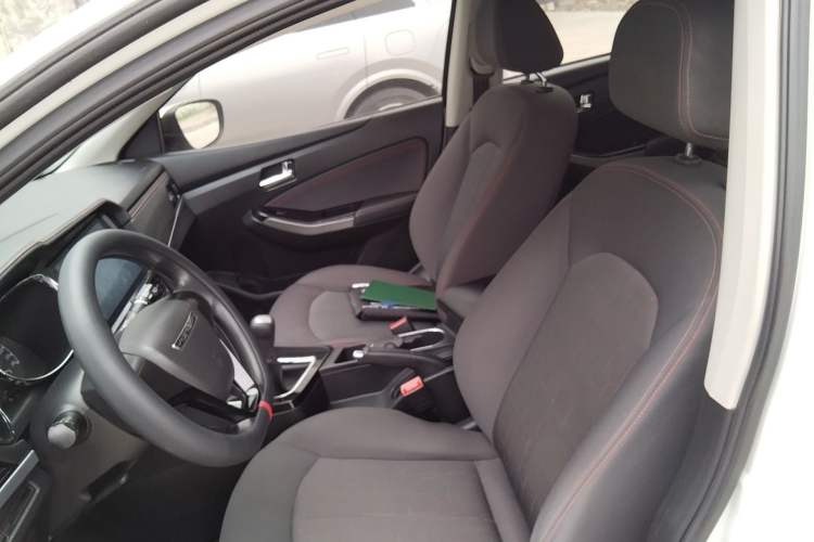 Used Venucia T70 2018 1.6L Manual Enjoyment Edition Left Front Seat