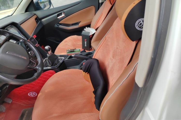 Used Venucia T70 2018 1.4T Manual RuiXiang Sport Edition Left Front Seat