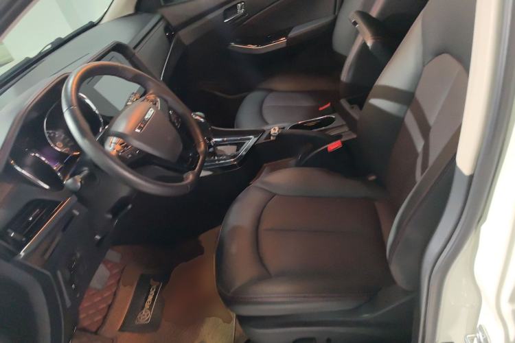 Used Venucia T70 2018 2.0L CVT Smart Enjoyment Version Left Front Seat