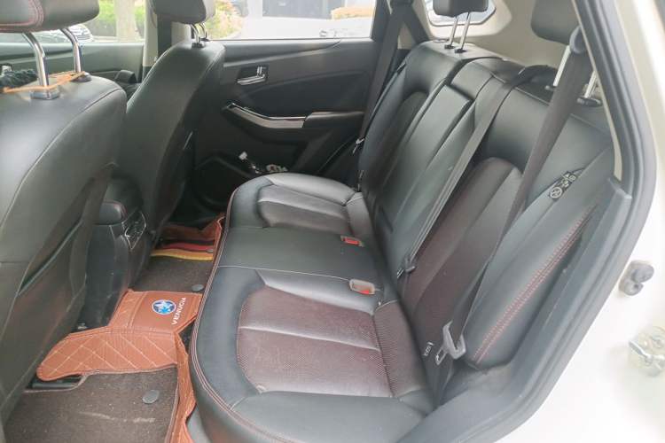 Used Venucia T70 2018 2.0L CVT Smart Enjoyment Version Left Rear Seat