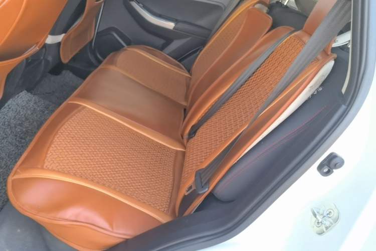 Used Venucia T70 2018 2.0L CVT Smart Edition Left Rear Seat
