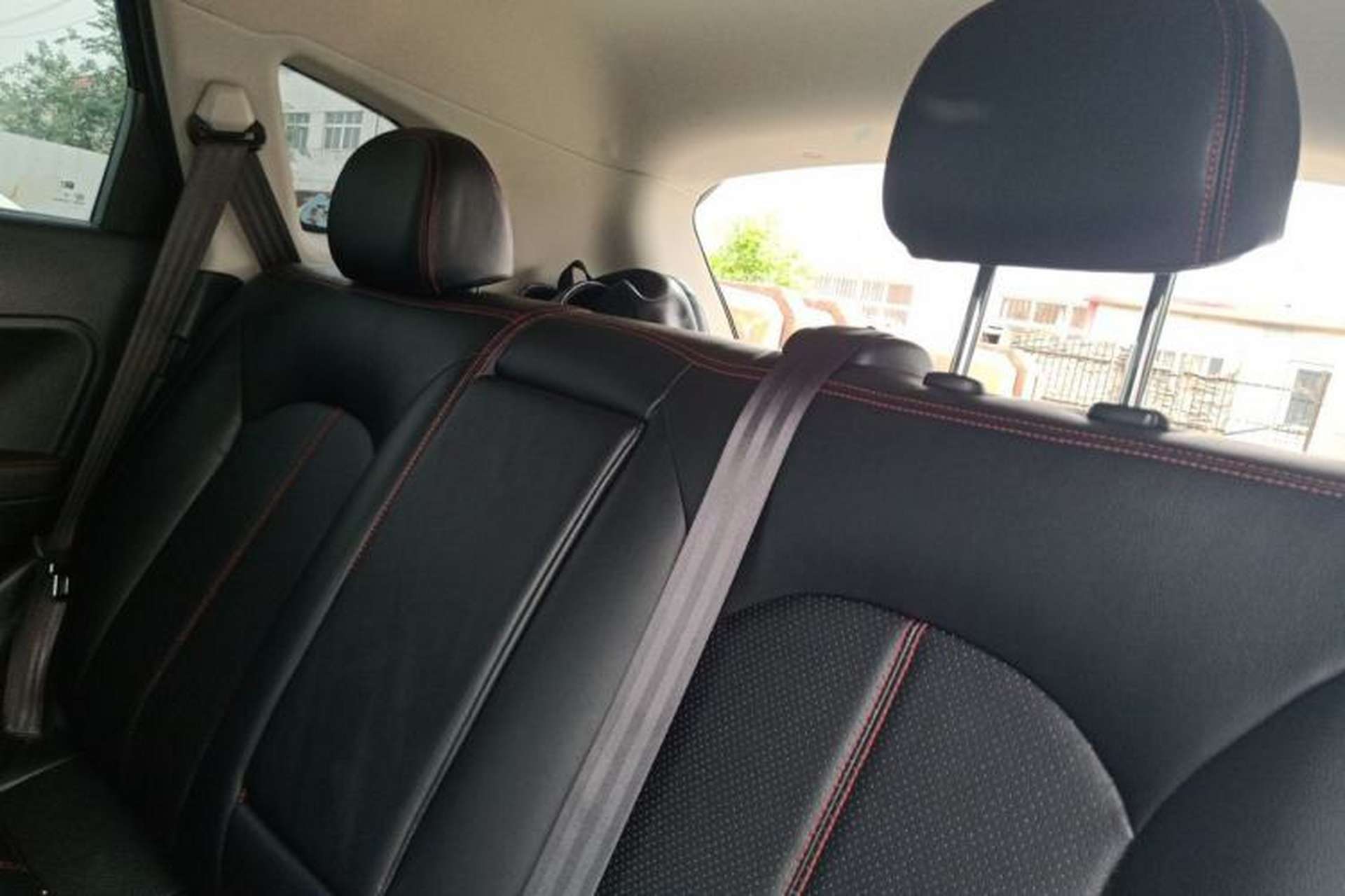 Used Venucia T70 2018 2.0L CVT Smart Edition Left Rear Seat