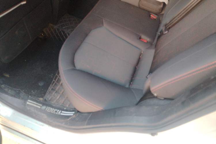 Used Venucia T70 2018 2.0L CVT Smart Edition Left Rear Seat