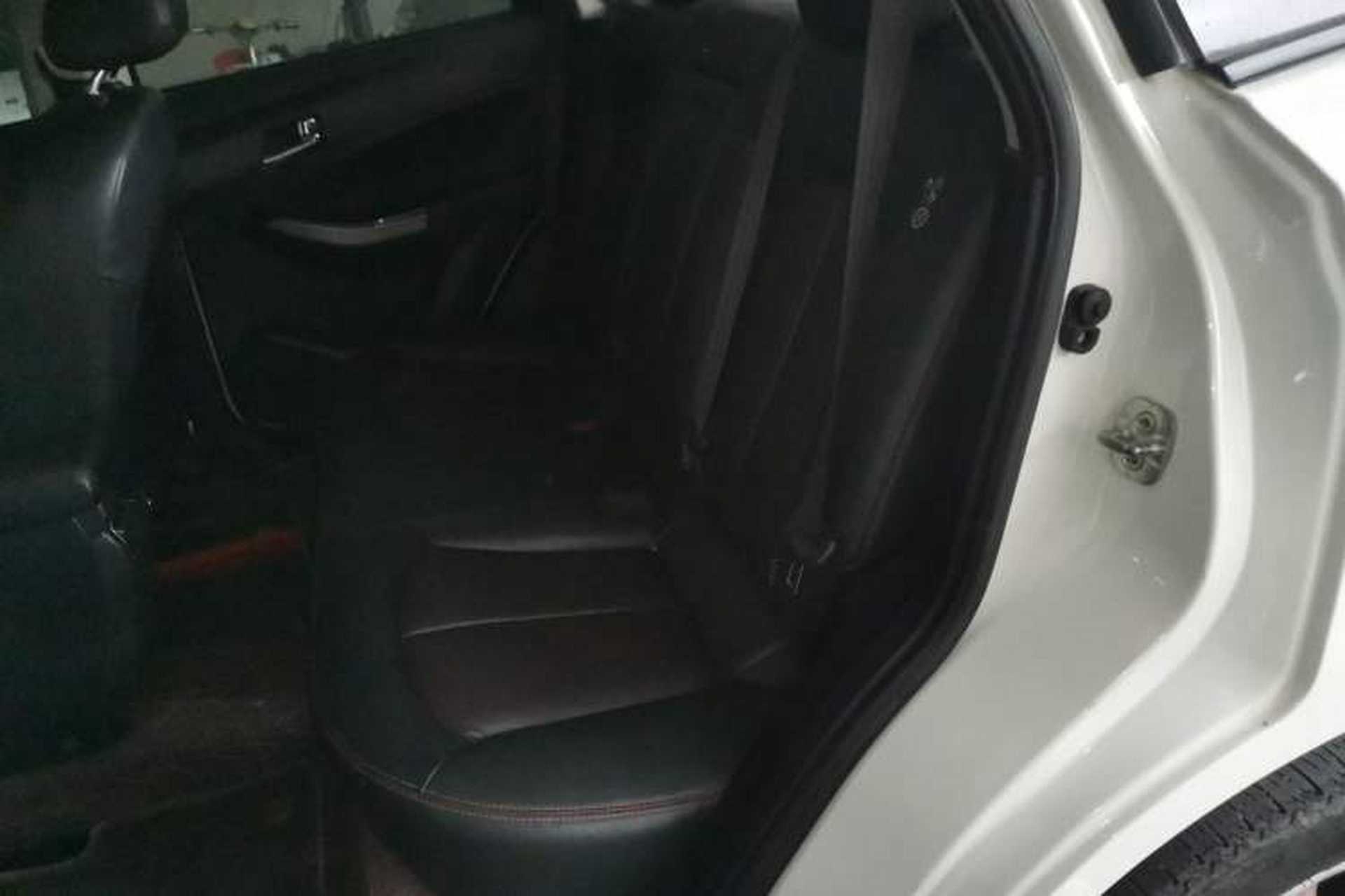 Used Venucia T70 2018 2.0L CVT Smart Enjoyment Version Left Rear Seat