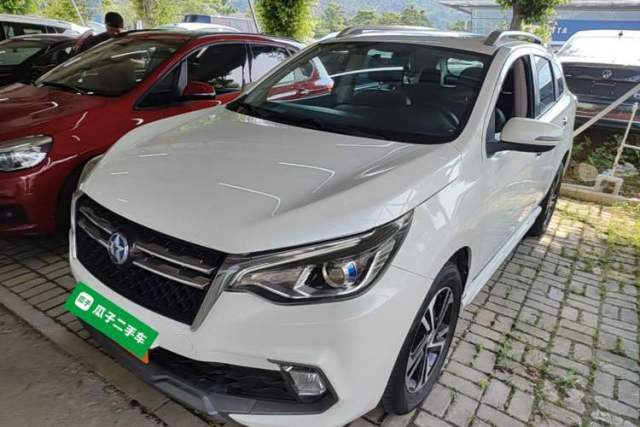 Used Venucia T70 2018 2.0L CVT Smart Enjoyment Version
