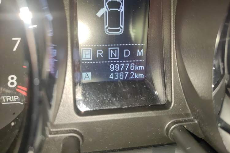 Used Venucia T70 2018 2.0L CVT Smart Enjoyment Version Odometer Close Up