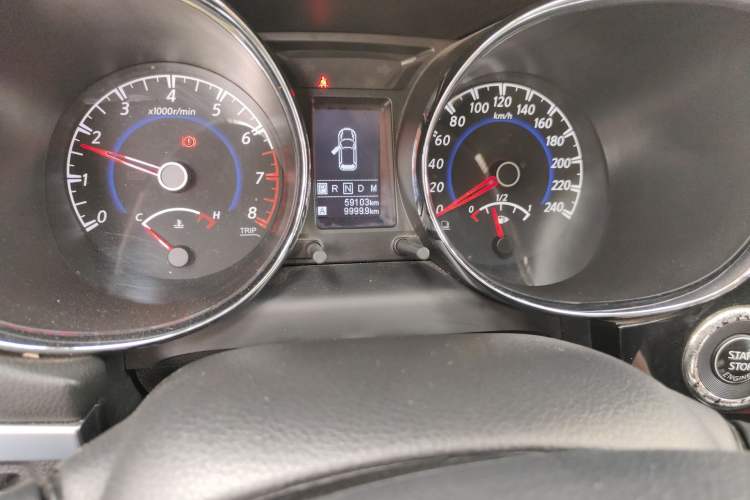 Used Venucia T70 2018 2.0L CVT Smart Enjoyment Version Odometer Close Up